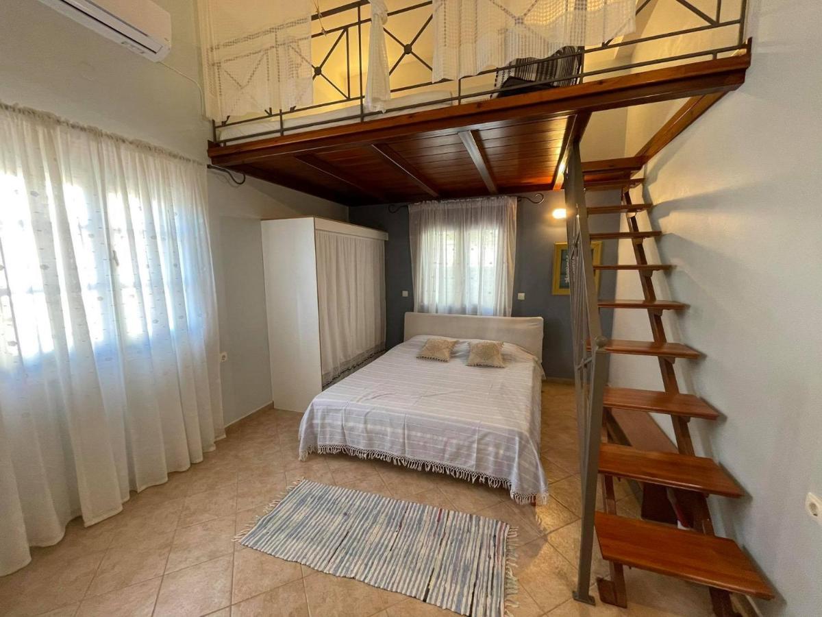 Myrties Villa Next To The Sea!! מראה חיצוני תמונה
